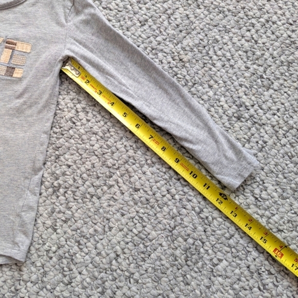 OshKosh B'gosh Kids (6/6X) Gray Long-Sleeve Shirt with Textured "Love" Graphic - Picture 5 of 7